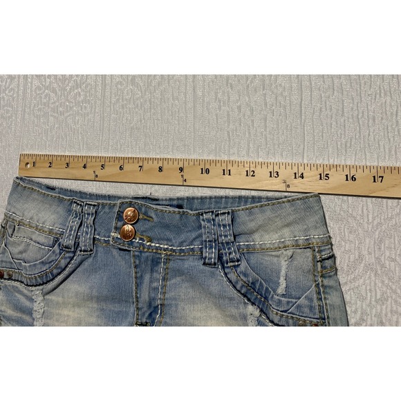 Angels Y2K Low Rise Denim Shorts Light Wash Distressed Blue Juniors Size 7 - Picture 4 of 8